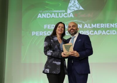 La Junta reconoce a FAAM como entidad innovadora con el premio + Social por su proyecto de Cuidados Intermedios