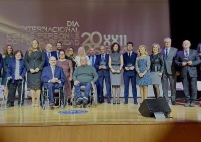 FAAM premia a personas y entidades por su contribución a la inclusión social de las personas con discapacidad con sus galardones de ORO