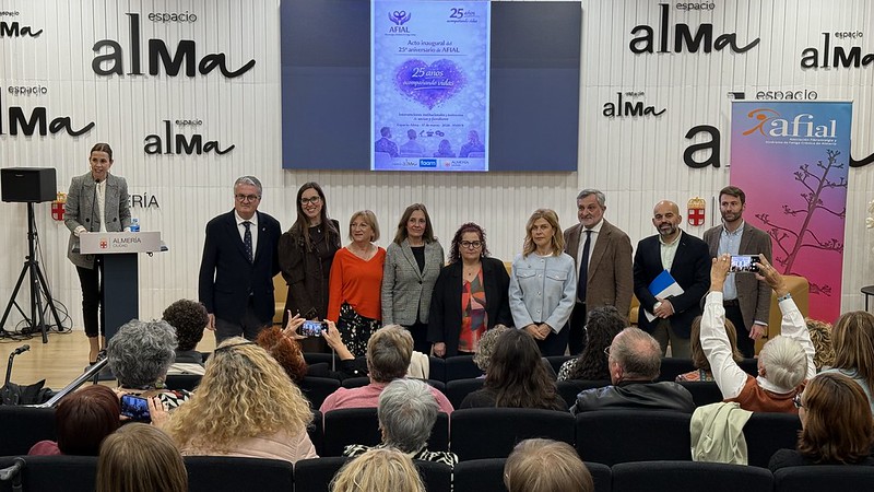 AFIAL analiza el pasado, el presente y el futuro como asociación en las jornadas con las que arrancala programación de su 25º aniversario